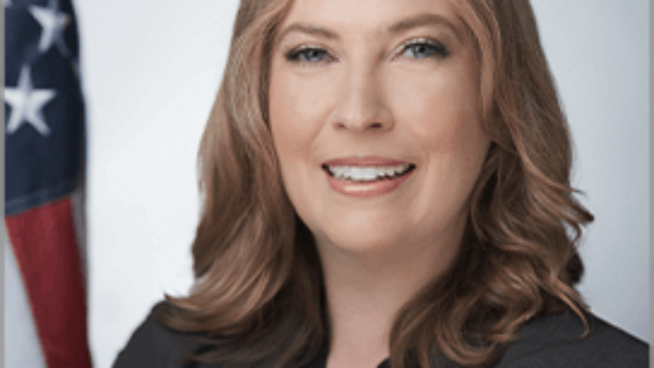 gsa’s-18f-issues-de-risking-government-technology-guide-2.0