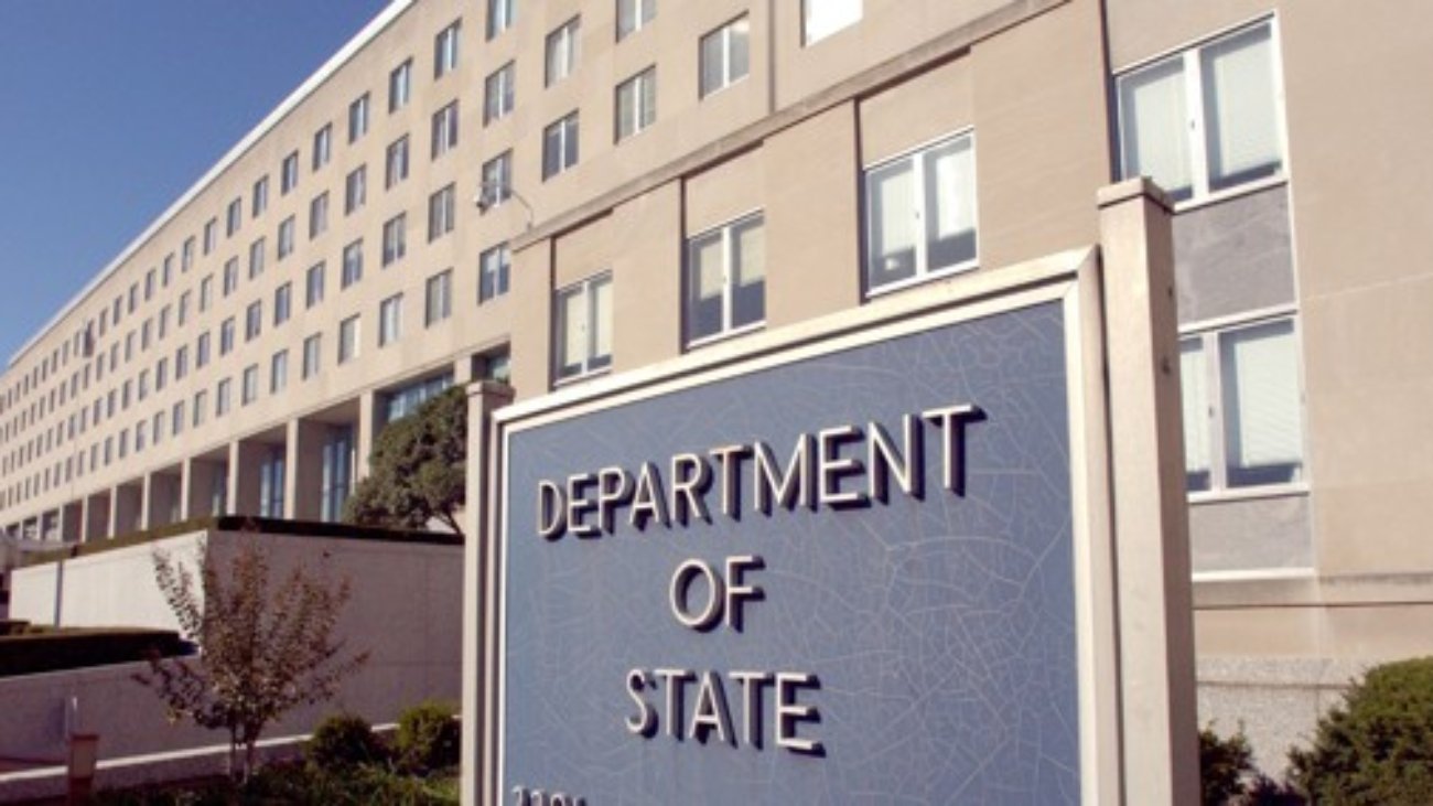 senators-push-to-avert-pay-cliff-looming-over-overseas-foreign-service-officers-in-stopgap-spending-deal
