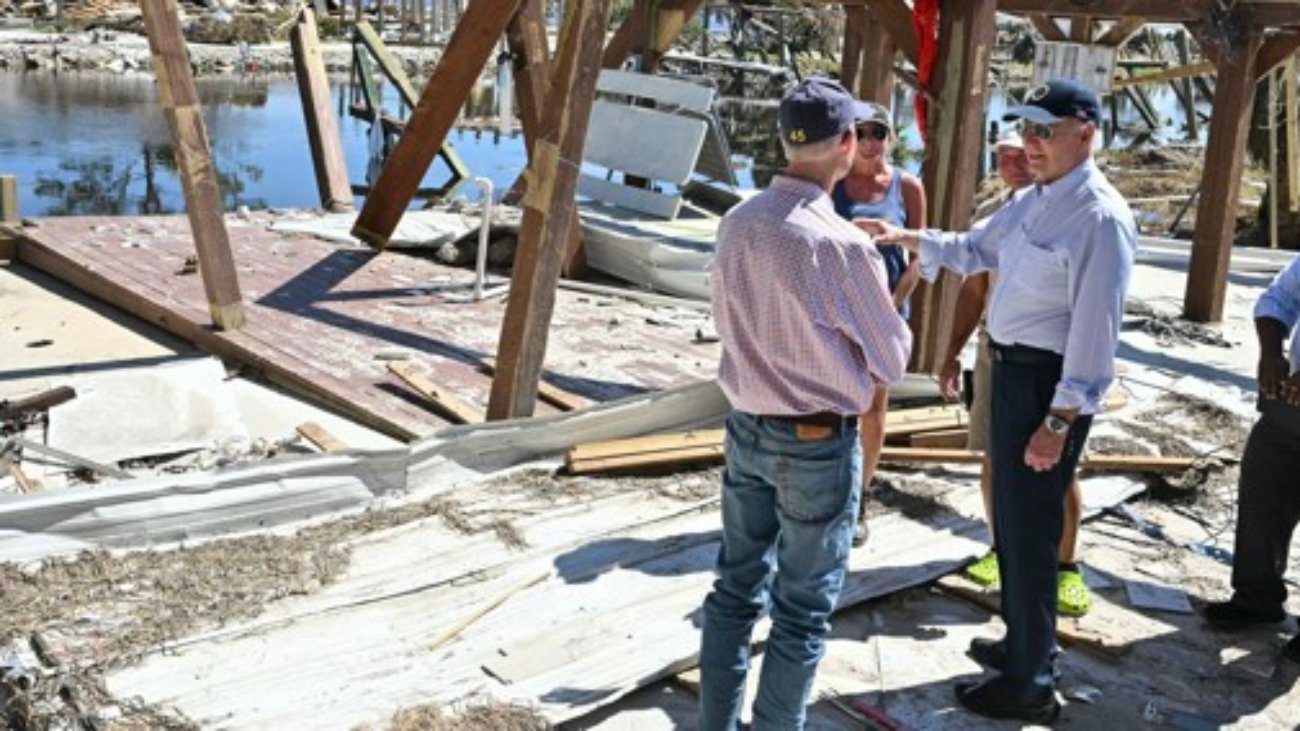 election-year-politics-color-hurricane-recovery-efforts