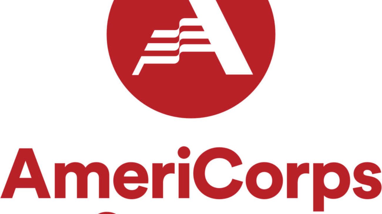 how-americorps-hopes-to-recruit-more-seniors