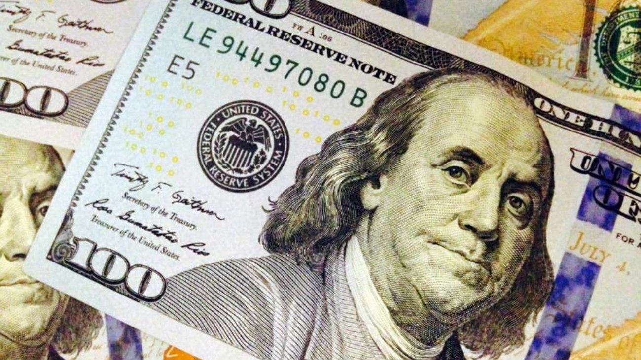 2025-cola-will-be-2.5%,-but-some-federal-retirees-get-a-smaller-percentage